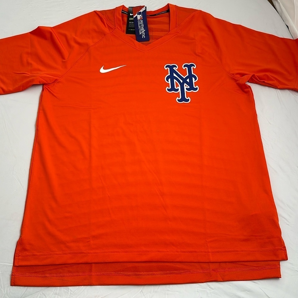 Nike DriFit Mets official MLB orange v-neck performance short sleeve t-shirt